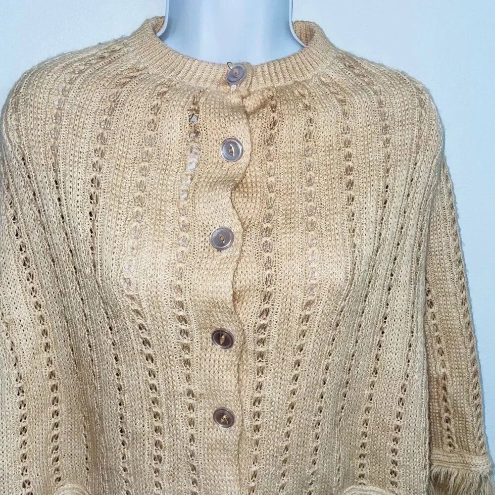 Womens Sweater Poncho OS Beige Sleeveless Cable Knit Fringe One Size - Picture 3 of 9
